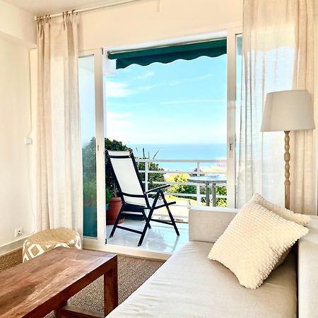 Light-Filled Apartment With Sea Views Торемолинос Екстериор снимка
